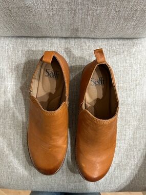 Sofft Women's Slip-On Loafers in Cognac Brown